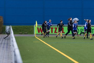 Bild 130 - Frauen Union Tornesch - Victoria : Ergebnis: 4:2